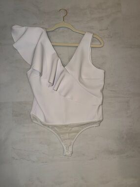 Guess by Marciano White One-Shoulder Ruffle Bodysuit